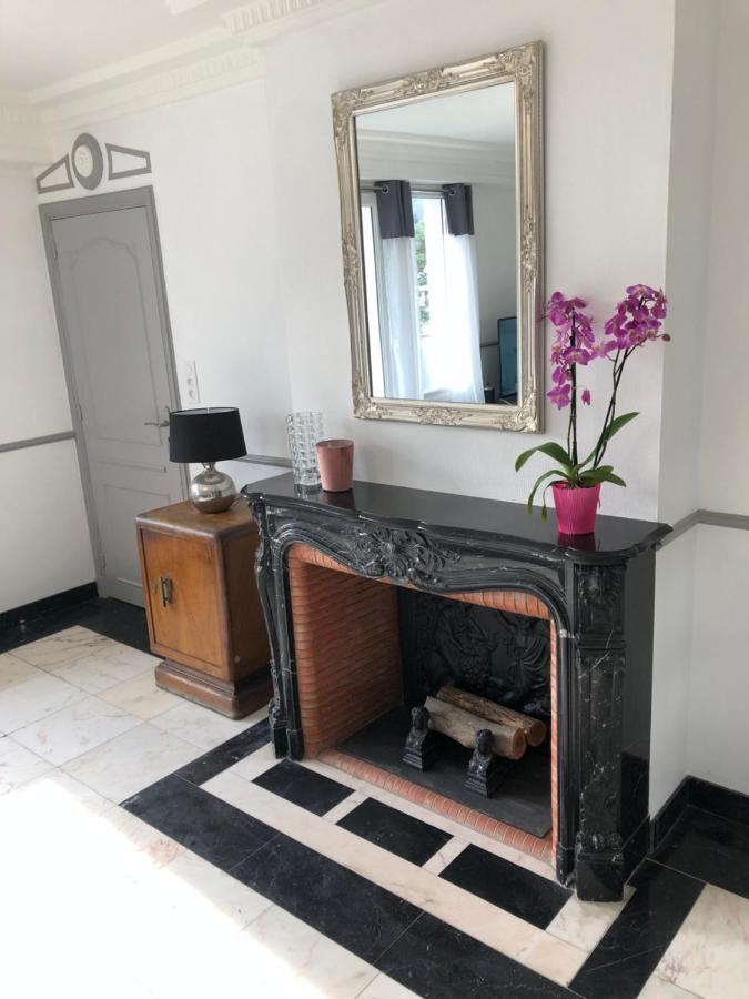 Grand Appartement De Standing "Reve Du Soir" De 170 M2 350 M De La Gare Lourdes Kültér fotó